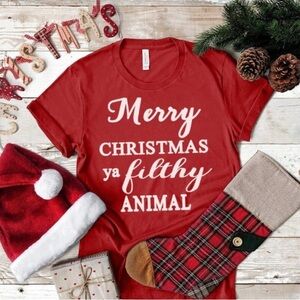 NWOT Gildan “Merry Christmas ya Filthy Animal” Home Red Christmas Tee